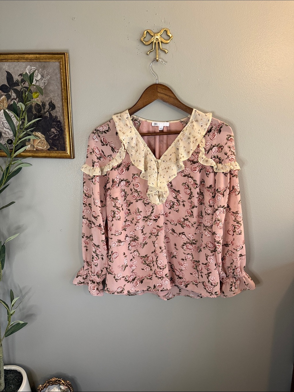 DR2 Pink Rose Floral Ruffle Blouse Small Cottagecore Romantic Boho - Picture 3 of 11